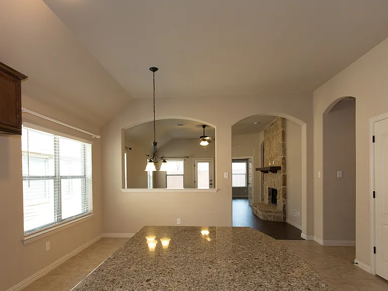 1320 Elkford Ln — Photo 10