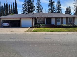 9819 Golden Dr, Orangevale, CA 95662