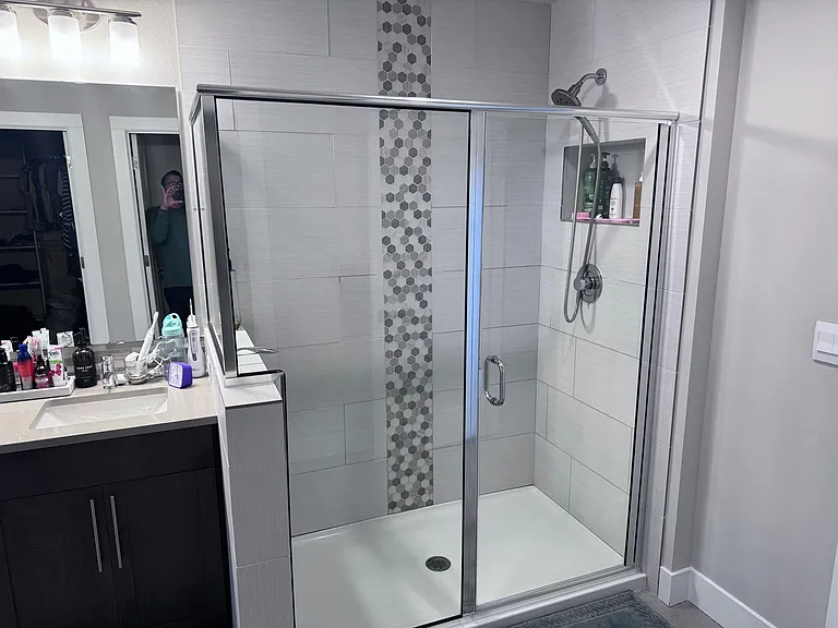 Separate shower