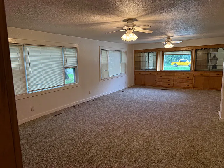 S70W13650 Tess Corners Dr #50 — Photo 3