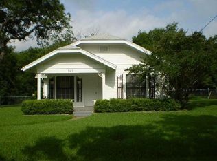 603 1st St, Commerce, TX 75428