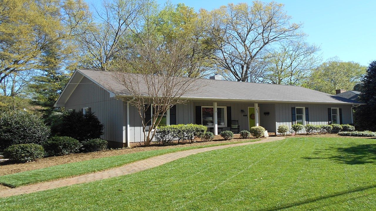 630 6th St NW, Hickory, NC 28601 Zillow