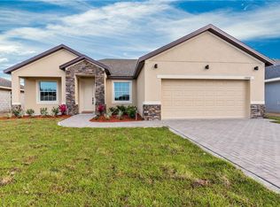 33808 Emerald Pond Loop, Leesburg, FL 34788