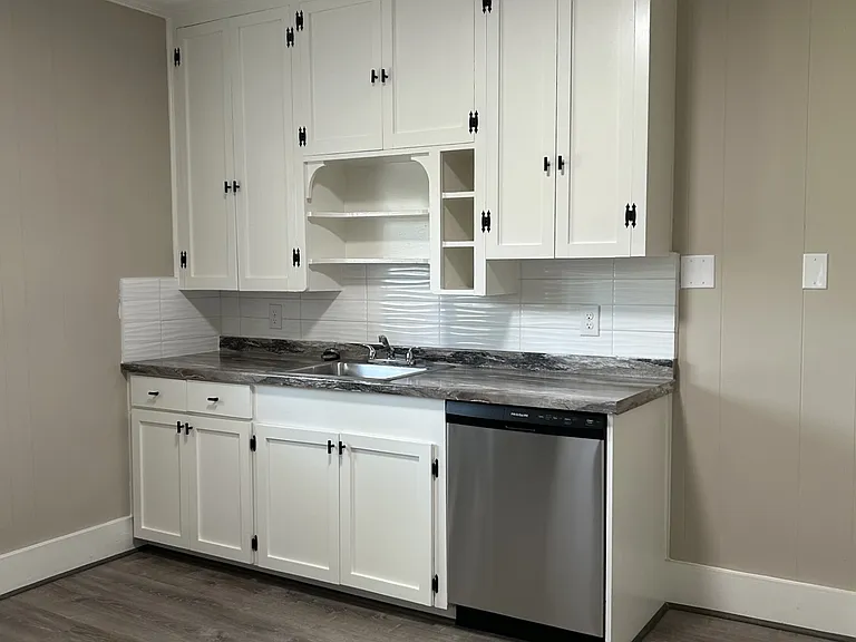 524 King St #B — Photo 2