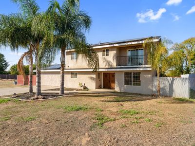 1077 E Pecan Ave, Madera, CA, 93637
