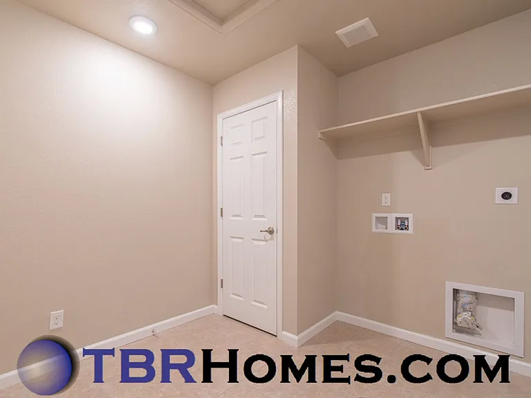 9521 Market Dr — Photo 21