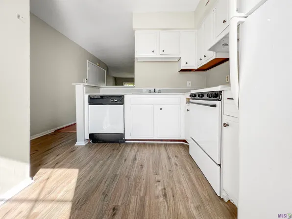 2100 College Dr APT 88, Baton Rouge, LA 70808