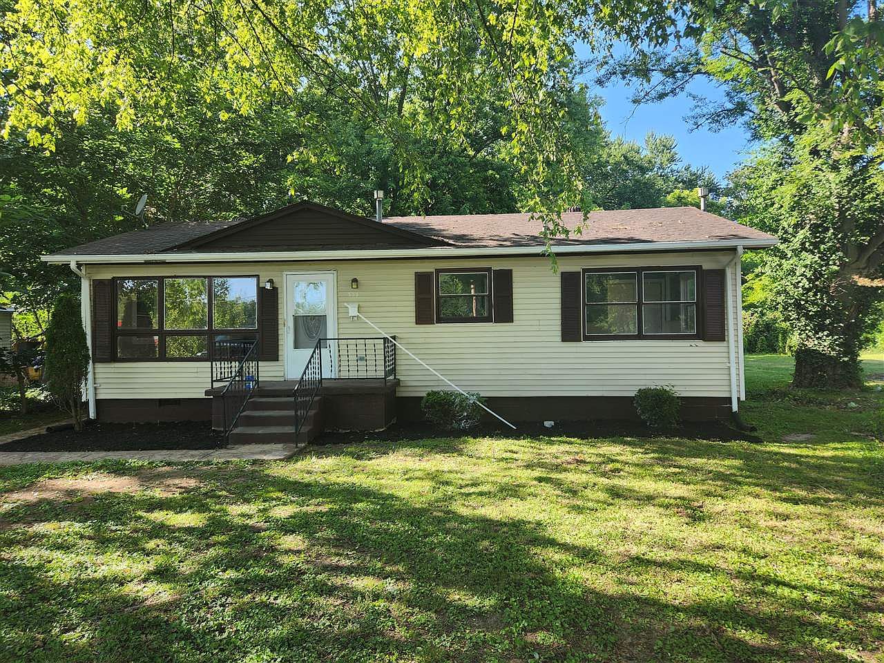 533 E 3rd St, Russellville, KY 42276 Zillow