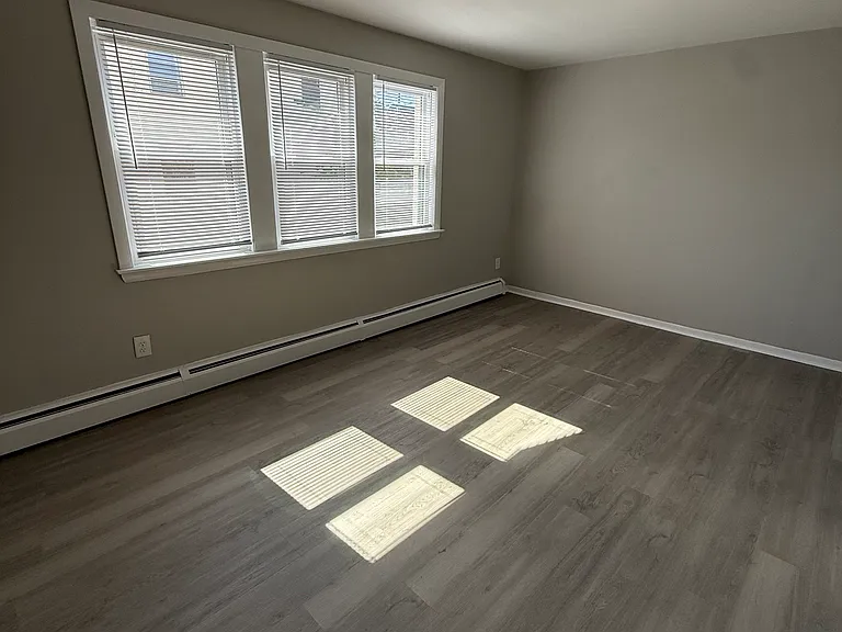 1463 Dixwell Ave #1-0 — Photo 4