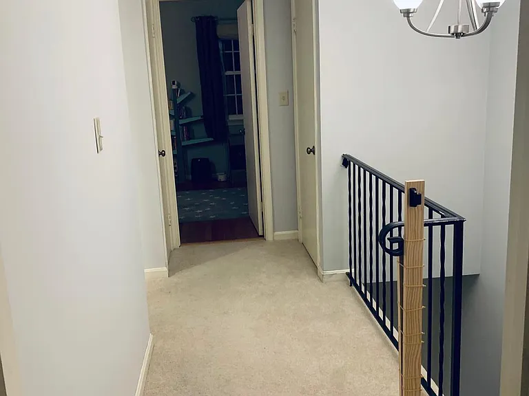 1623 S Barton St #18 — Photo 33