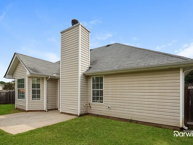 395 Spring Lake Ter — Photo 15