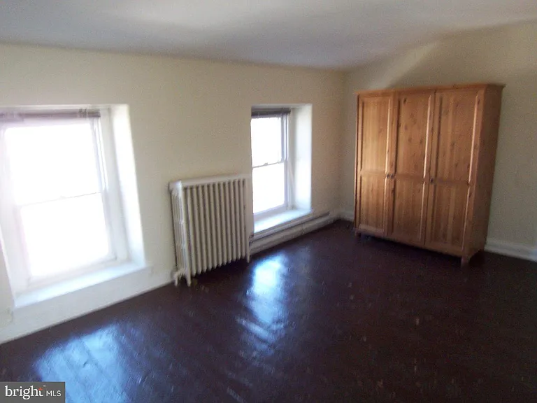 133 Jamestown St — Photo 14