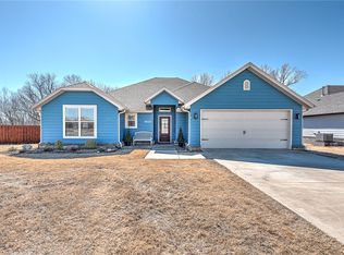 4021 Wooded Ave, Springdale, AR 72764