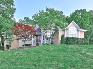 5756 Brookstone Dr, Cincinnati, OH 45230