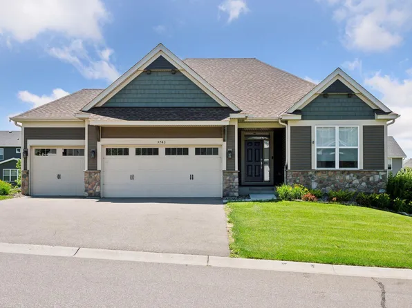 5743 Meridian Way NE, Prior Lake, MN 55372