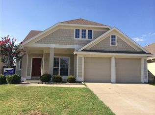 9832 Hedge Bell Dr, McKinney, TX 75072