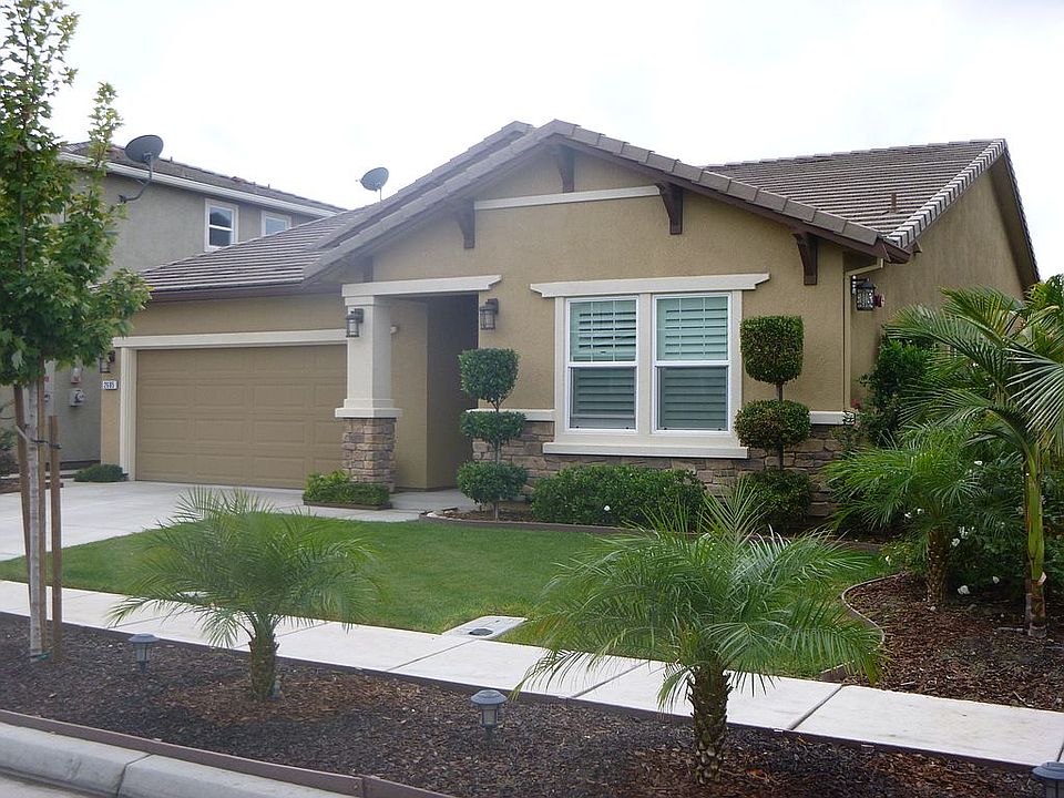 1st image of 2685 Hacienda Dr