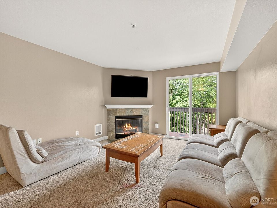 1st image of 16409 Currie Rd SE Unit 309