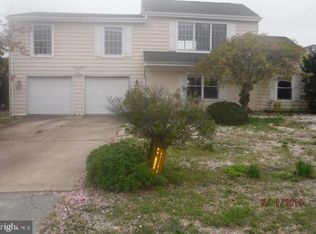 1207 Laurel Blvd, Lanoka Harbor, NJ 08734