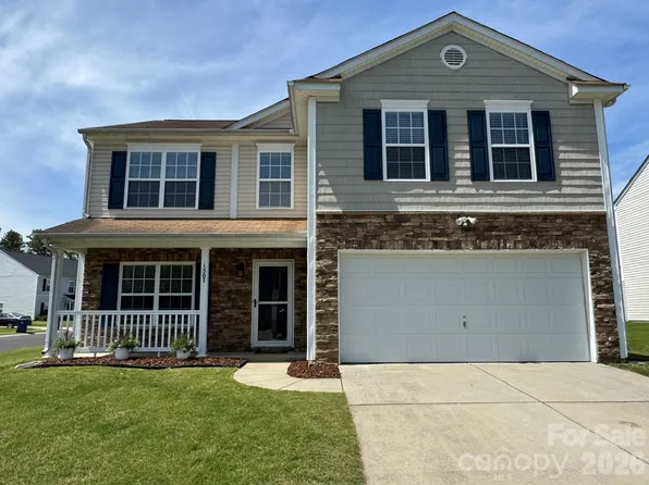 1507 Cold Creek Pl, Huntersville, NC 28078