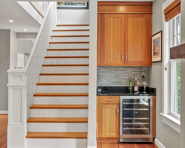 5213 Cathedral Ave NW — Photo 13