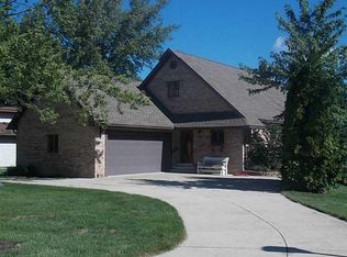 72 Southmoor Shrs, Saint Marys, OH 45885