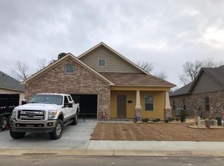 2075 Sterling Dr, Conway, AR 72034