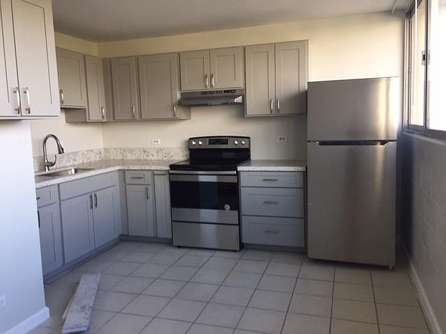 New appliances: Oven, hood fan, refrigerator