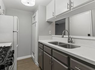 533 E 11th St APT 3, Long Beach, CA 90813