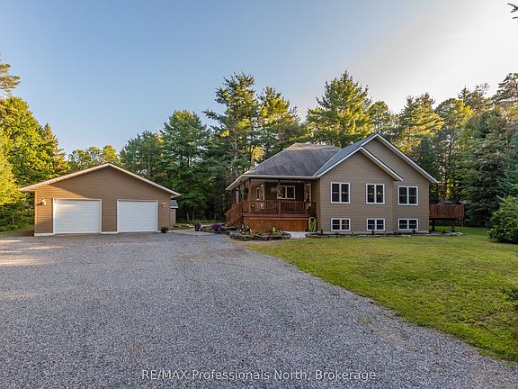 3rd image of 419 S Mary Lake Rd