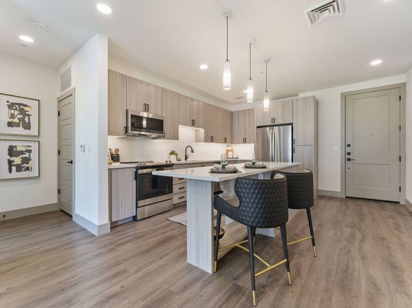 7111 E Tierra Buena Ln #520