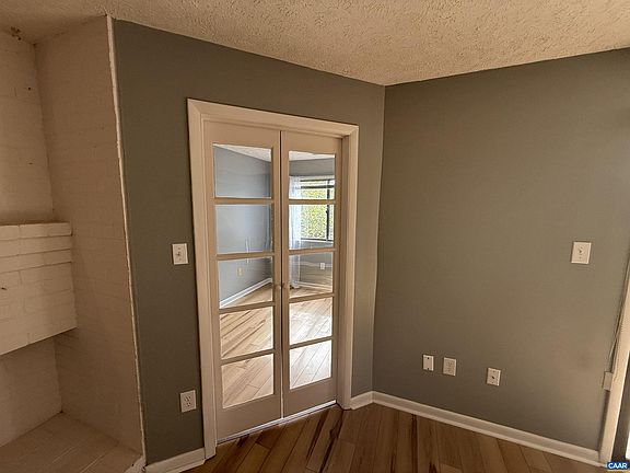 5th image of 132 Turtle Creek Rd APT 7