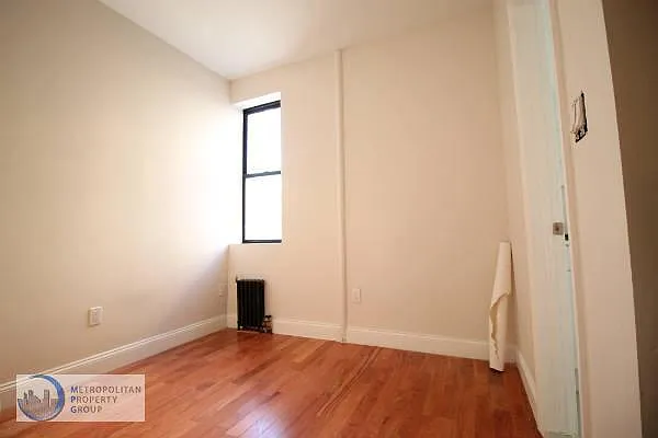 Rented by Metropolitan Property Group | media 27