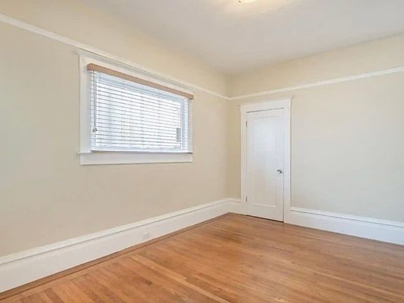 2nd image of 657 Ulloa St
