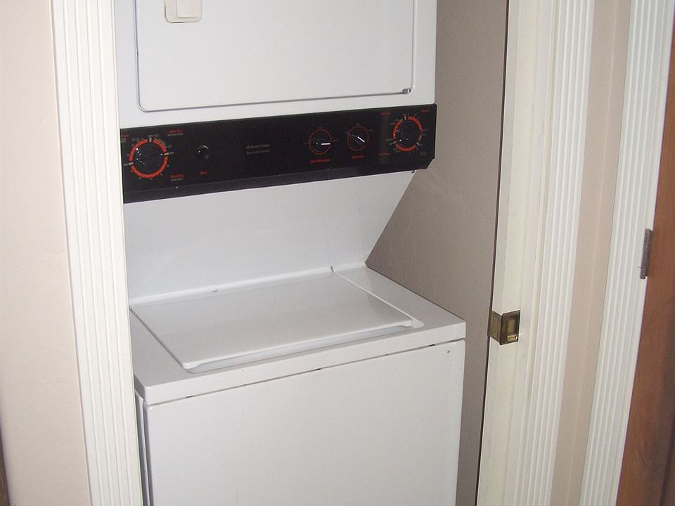 1st image of 2601 E Waverly St #2