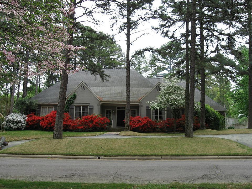 1st image of 3 Pine Forest Dr