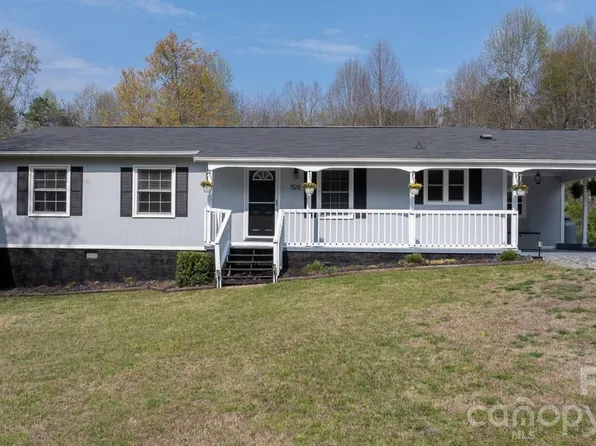 1528 Miller Hill Rd, Lenoir, NC 28645