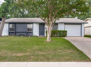 1025 Kingston Dr, Lewisville, TX 75067