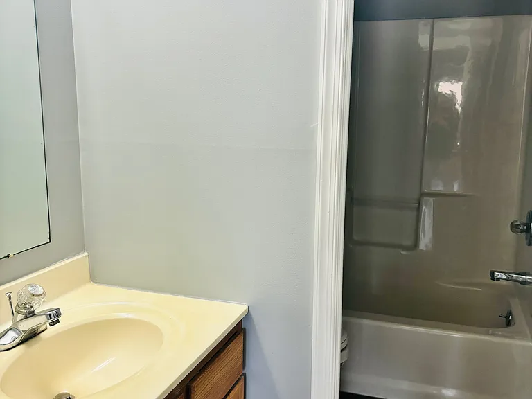 111 Diminish Dr — Photo 9