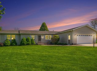 217 Kimrich Cir N, Valparaiso, IN 46385