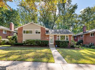 2702 Loma St, Silver Spring, MD 20902