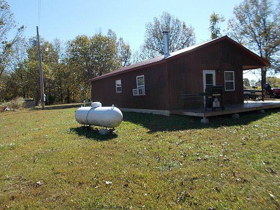 3rd image of 62 Peppers Ln