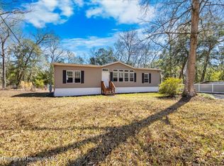 19611 Manecke Rd, Brooksville, FL 34601
