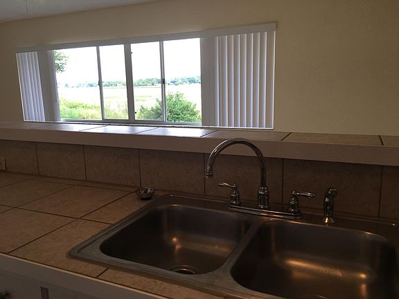 4th image of 141 McKay Dr