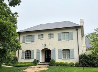 7525 N Pennsylvania St, Indianapolis, IN