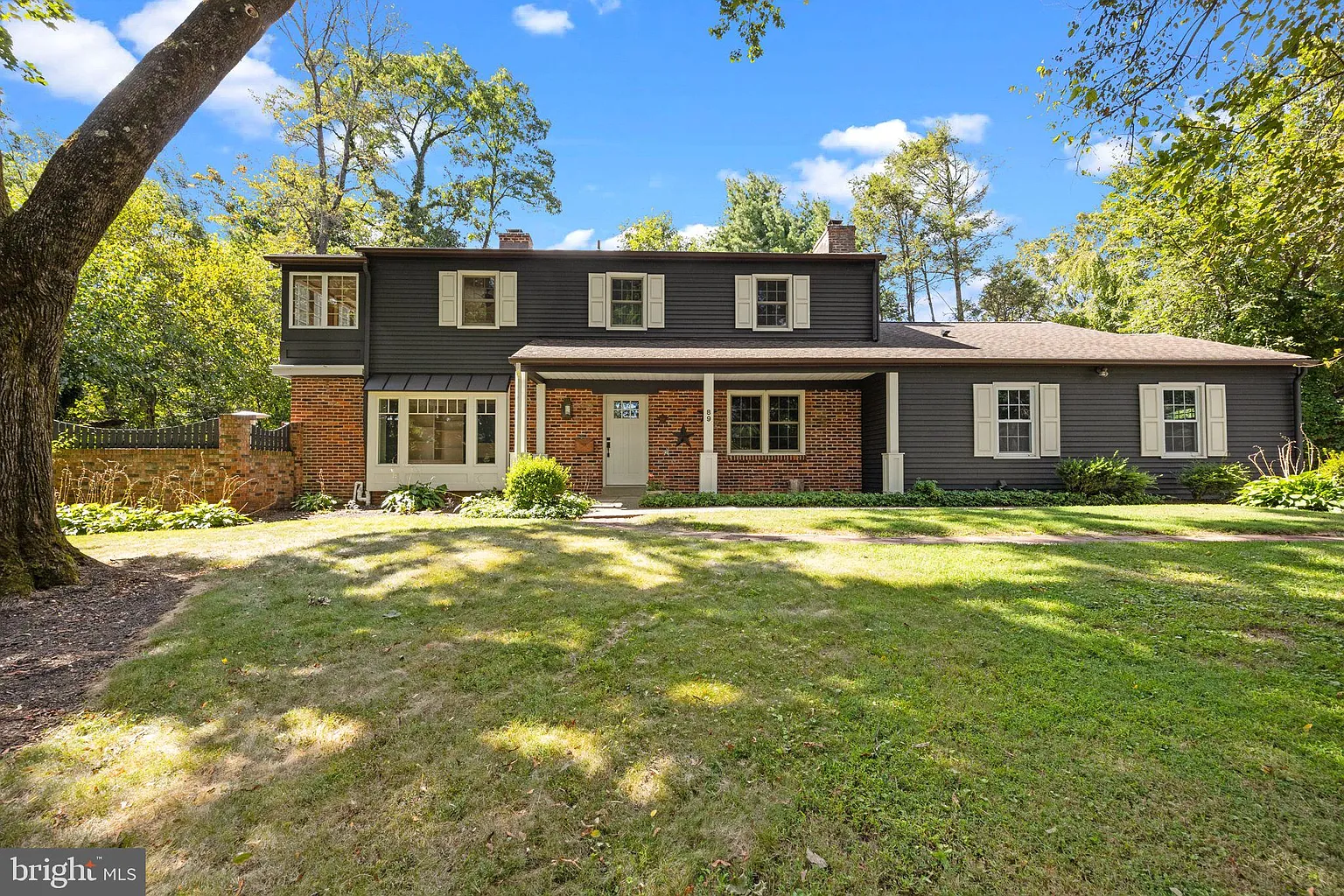89 Homestead Dr photo 1