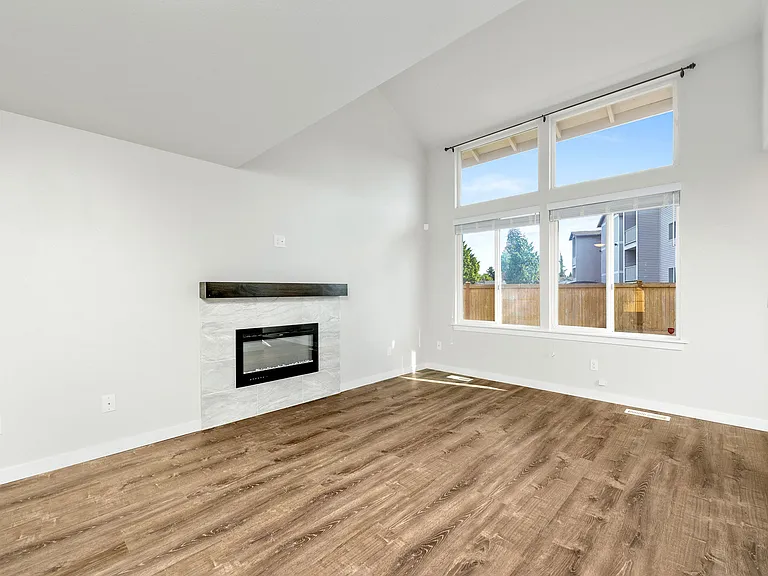 8206 47th Ave NE #A — Photo 5