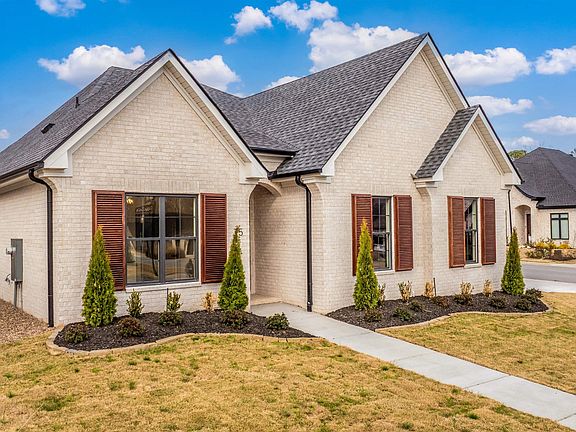 4th image of 75 Copper Cir