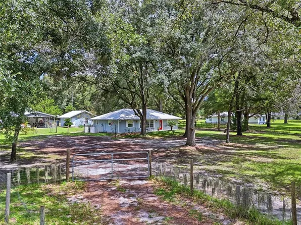 753 SW MAPLETON STREET, FORT WHITE, FL 32038