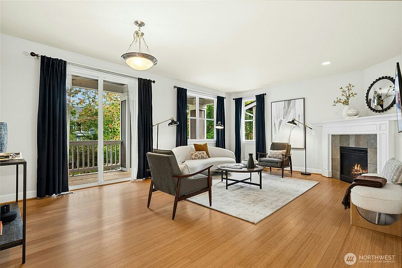 5th image of 4113 29th Avenue S